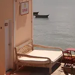 Nomad Buzios Seashore Hostel
