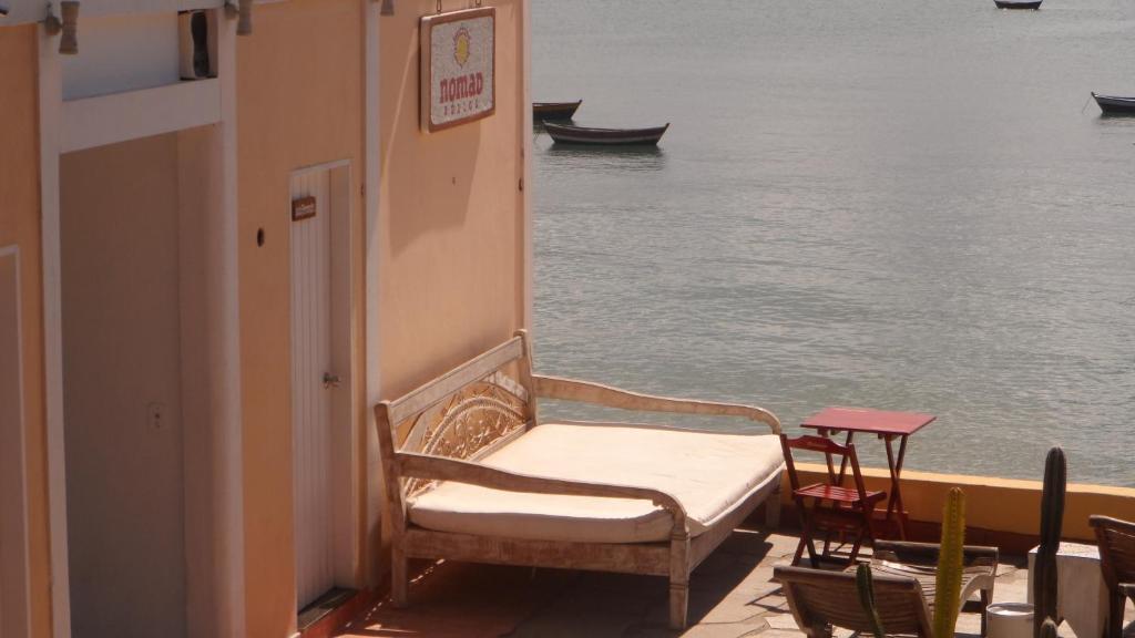 Nomad Seashore Hostal *